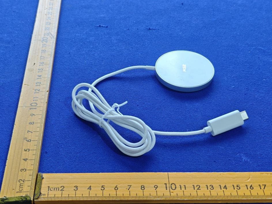 25W Wireless Charger - FCC ID 2BGF3-C1 - Shenzhen Tengsay Technology Co., Ltd (3)