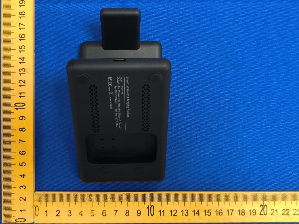3-in-1 Wireless Charging Station - FCC ID 2BGF3-T26 - Shenzhen Tengsay Technology Co., Ltd (5)
