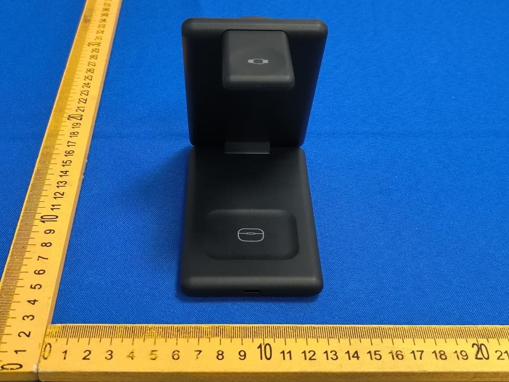 3-in-1 Wireless Charging Station - FCC ID 2BGF3-T26 - Shenzhen Tengsay Technology Co., Ltd (3)