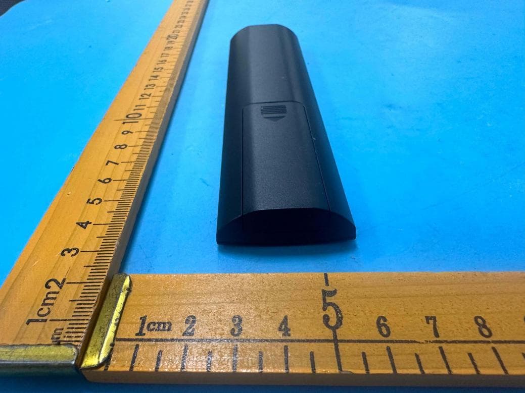 Half Moon LED Lamp Remote Control - FCC ID 2BGFSSTR-LT-001 - Shenzhen Senter Ecommerce Co. Ltd