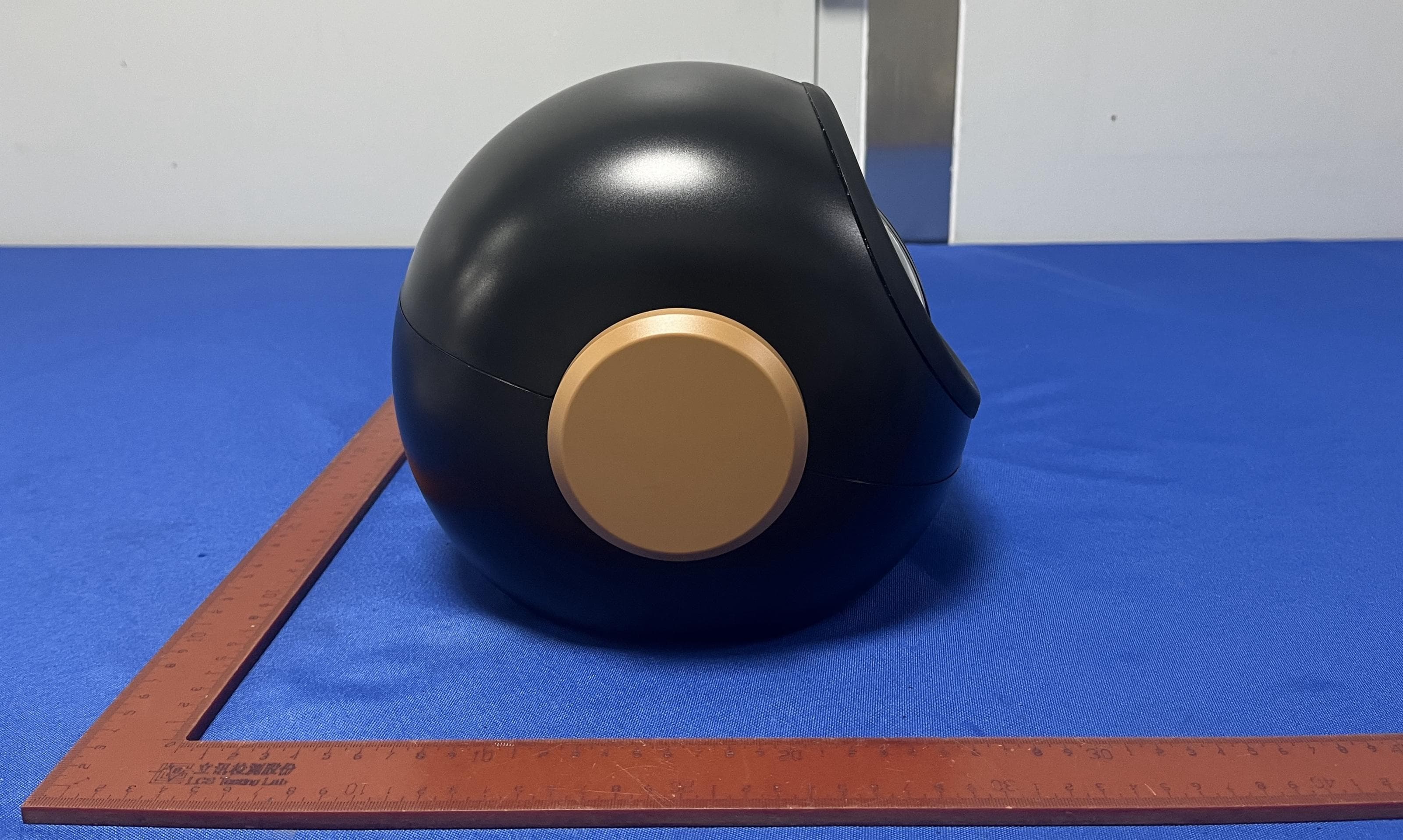 Microchip Pet Feeder - FCC ID 2BGFV-SPF-PB-01-C - Shenzhen Kangchengtai Industrial Co.,Ltd. (2)