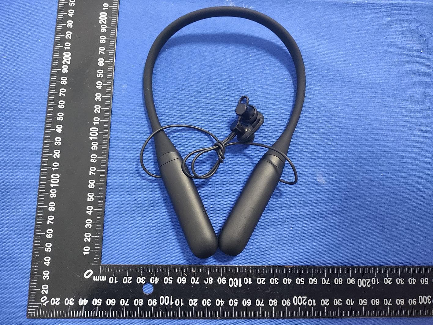 Bluetooth Headset - FCC ID 2BGIM-M911 - Shenzhen Beier Technology Co., LTD