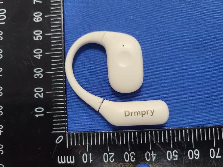 Bluetooth Headphones - FCC ID 2BGKA-L1 - Qingdao Guanxin Technology Co., Ltd (4)