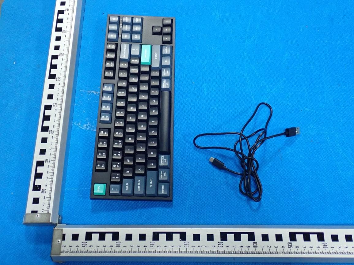 Wireless Mechanical Keyboard - FCC ID 2BGKB-B33 - Keychron Technology (Shenzhen) Co., Ltd.