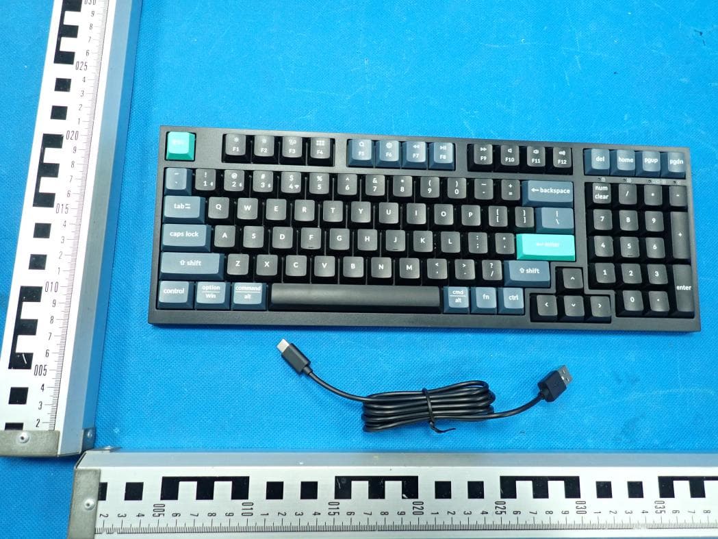 Wireless Mechanical Keyboard - FCC ID 2BGKB-B35 - Keychron Technology (Shenzhen) Co., Ltd.