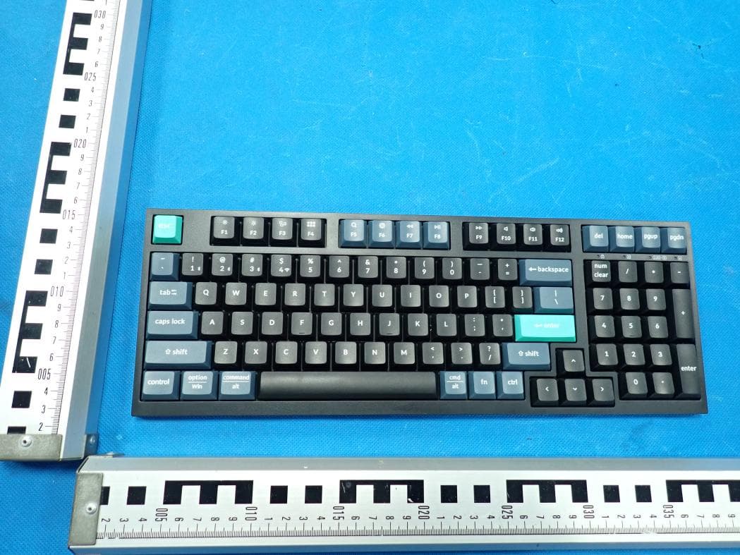 Wireless Mechanical Keyboard - FCC ID 2BGKB-B35 - Keychron Technology (Shenzhen) Co., Ltd. (2)