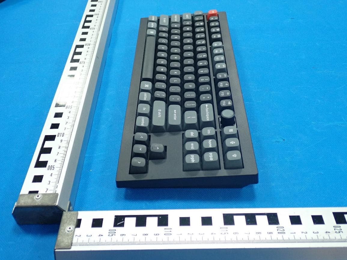 Wireless Mechanical Keyboard - FCC ID 2BGKB-V3ULTRA - Keychron Technology (Shenzhen) Co., Ltd. (4)