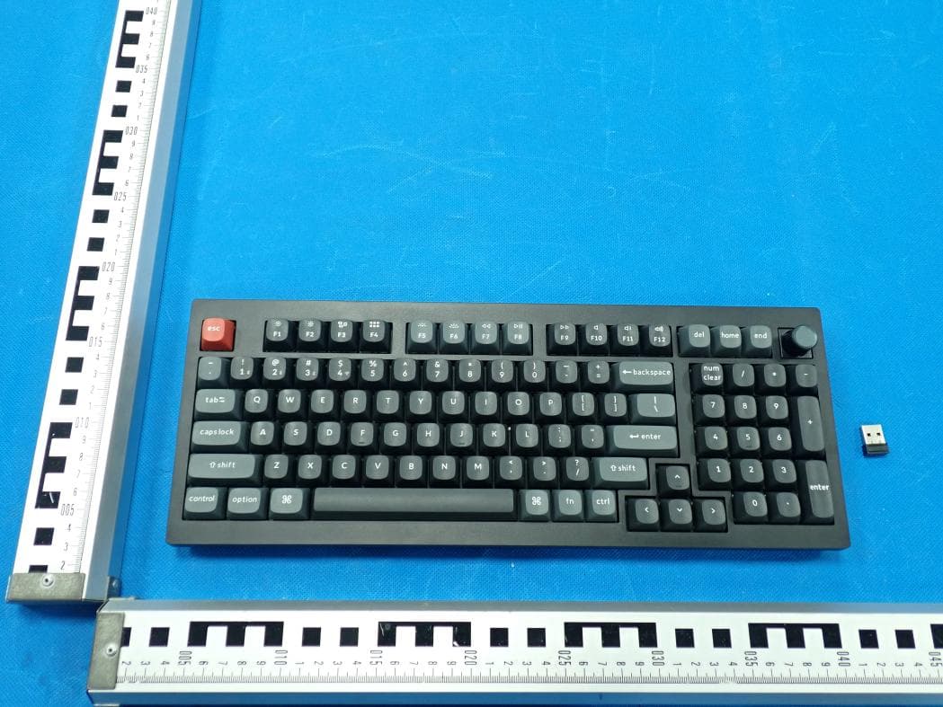 Wireless Mechanical Keyboard - FCC ID 2BGKB-V5ULTRA - Keychron Technology (Shenzhen) Co., Ltd.