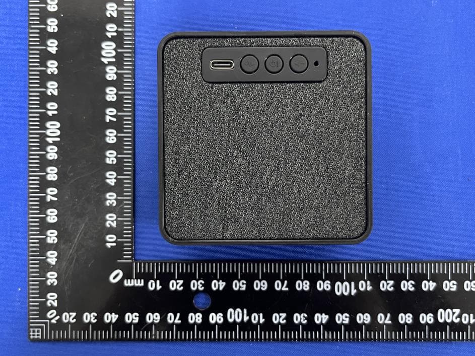 Lightshow Speaker - FCC ID 2BGPI-COM601 - Shenzhen ZOGI Technology Limited