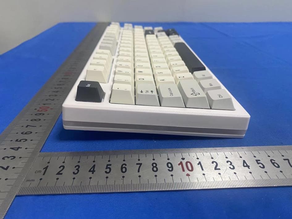 Keyboard - FCC ID 2BGQJ-YZ75 - Hunan Yunxi Electronic Commerce Co., Ltd. (5)