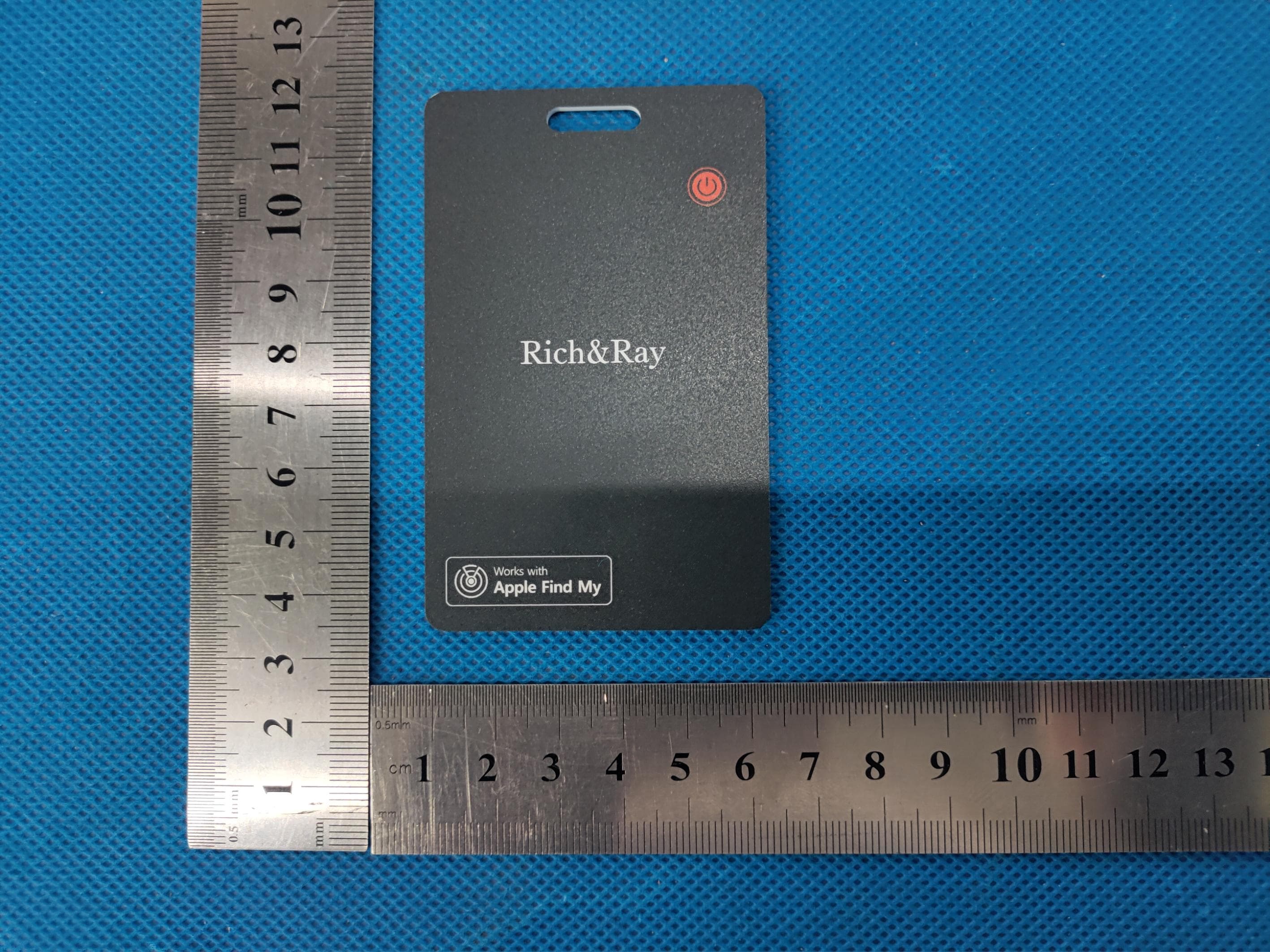 Smart Tracker Card with Wireless Charging - FCC ID 2BGR5-RR-AFMC01 - RICH&RAY INC (2)