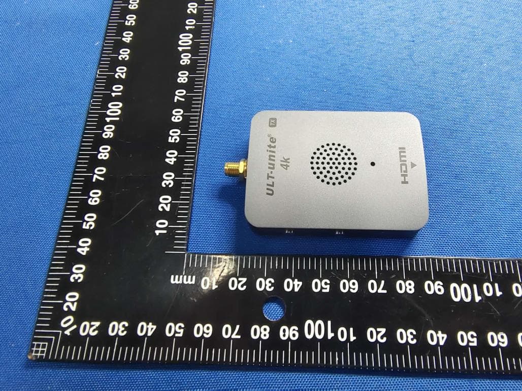 4K Wireless HDMI Transmitter and Receiver - FCC ID 2BGSH-6011-01003 - Dongguan ULT-unite Electronic Technology Co., Ltd.
