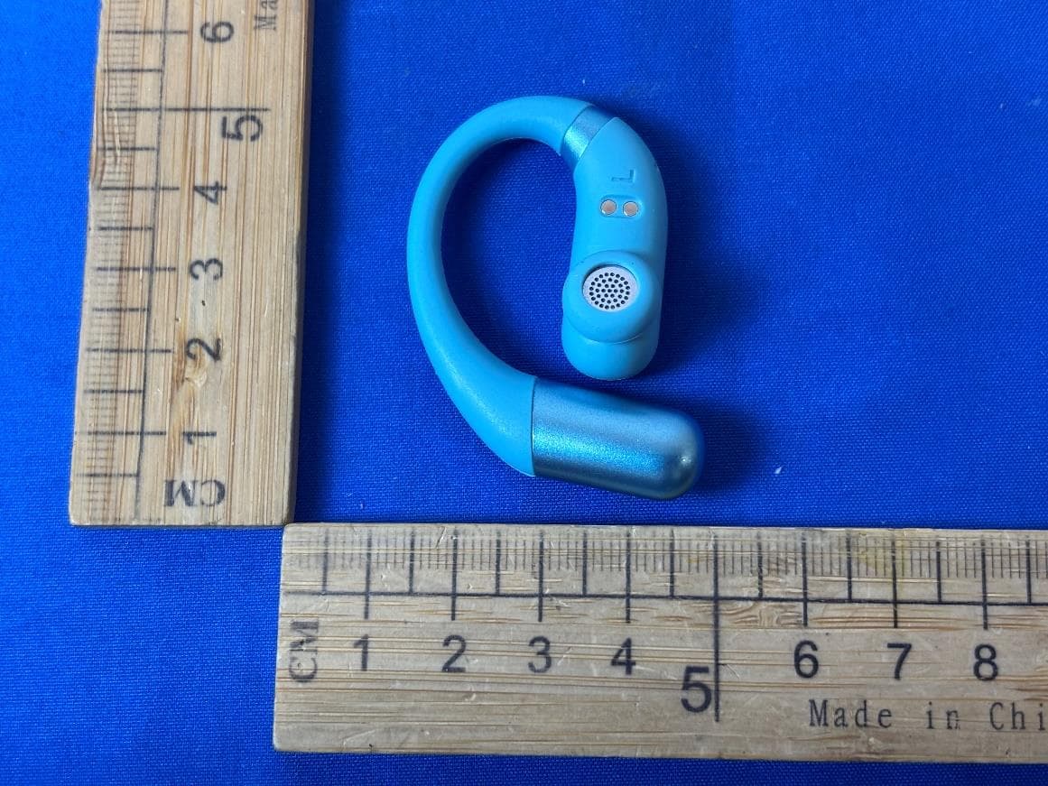 BLUETOOTH HEADPHONE - FCC ID 2BGTK-BH21024 - Bugani Acoustics Co., Limited (5)