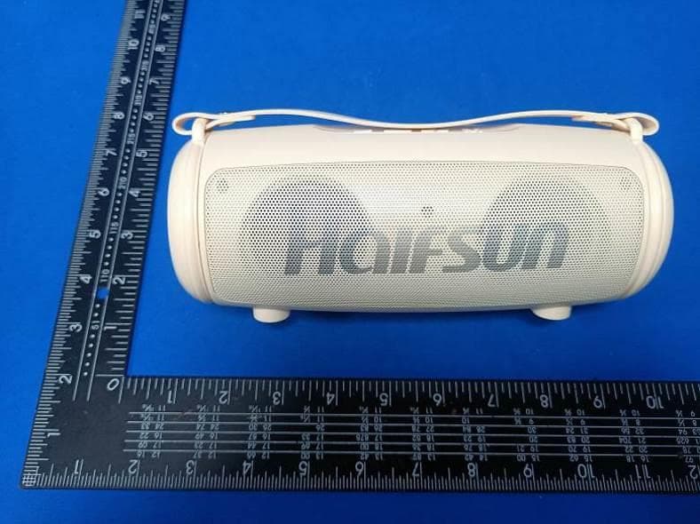 wireless karaoke speaker - FCC ID 2BGUW-S9 - Yiwu Star Power E-commerce Firm (2)