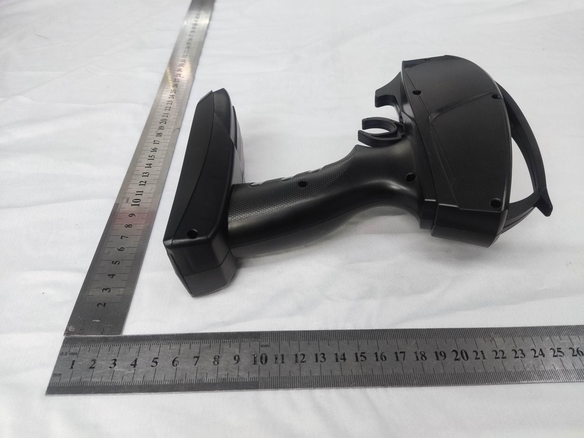 Remote control car series - FCC ID 2BGW9-G2201-B - XIN HAI HONG TOYS FACTORY (4)