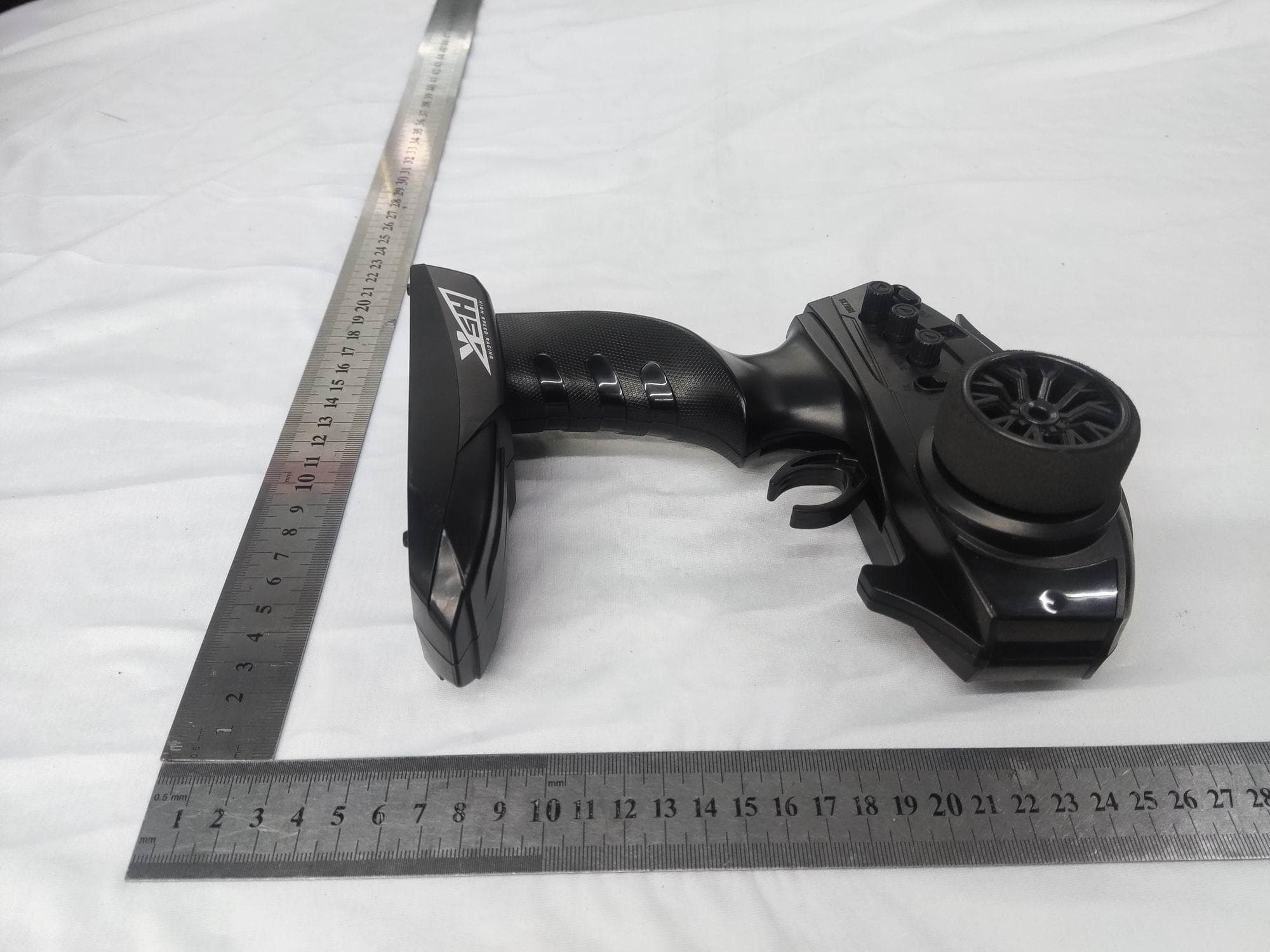 Remote control car series - FCC ID 2BGW9-G2201-B - XIN HAI HONG TOYS FACTORY (5)