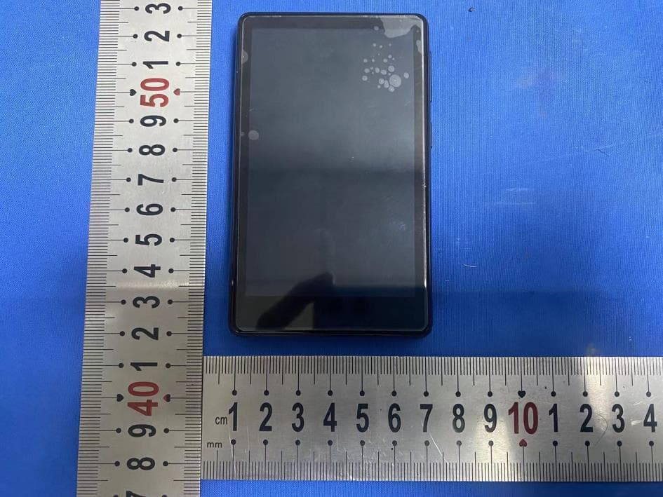 MP3 Player - FCC ID 2BGWA-M1 - shenzhenshisaikaidekejiyouxiangongsi