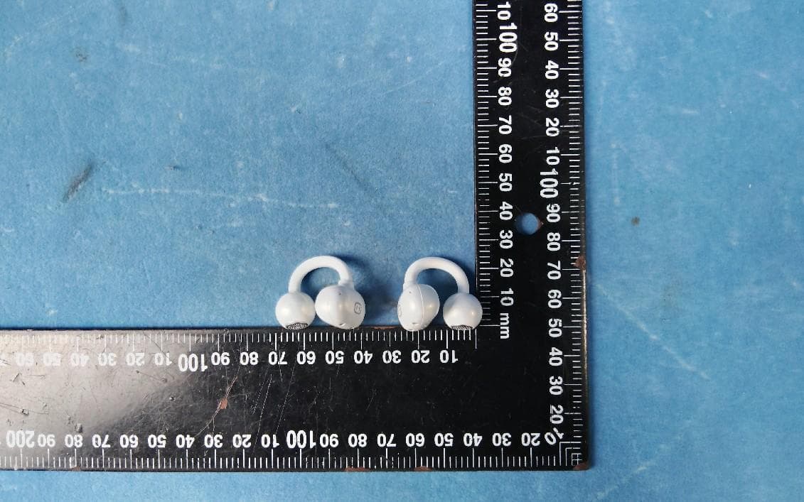 Xiaodu smart clip-on earphones - FCC ID 2BGWM-DUPODS-G108 - Shenzhen Jiangyang Supply Chain Management Co., Ltd. (2)