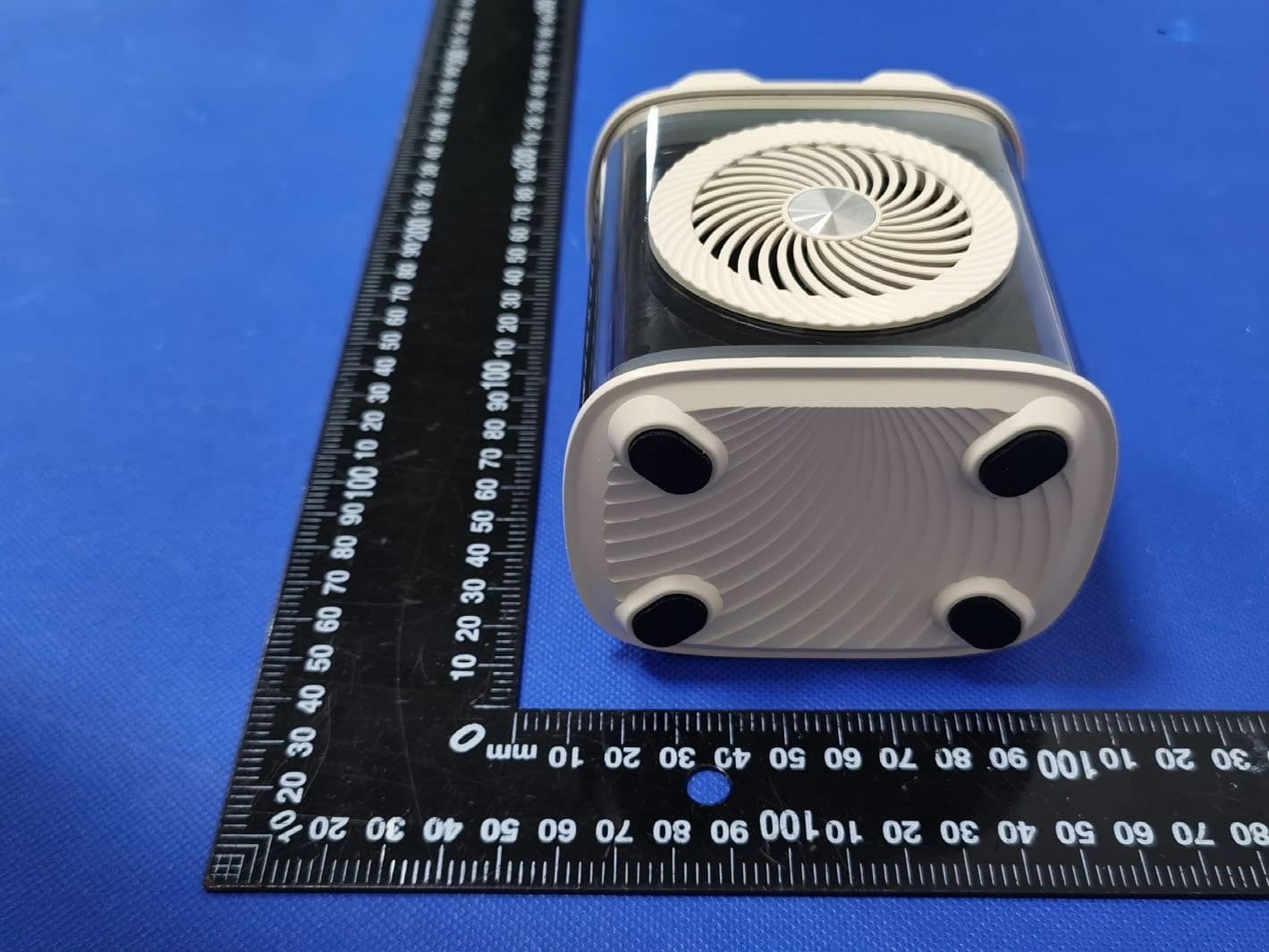 Bluetooth speakers - FCC ID 2BGXG-FCX-Y6 - Huizhou Feichangxing Technology Co., Ltd. (2)