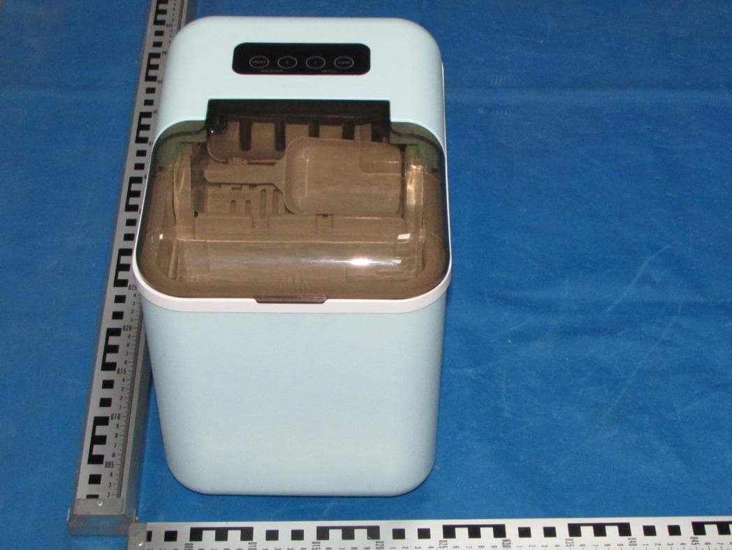 Ice Maker - FCC ID 2BGYC-CKGOI5 - Shenzhen Bingqi Appliance Technology Co., LTD (3)