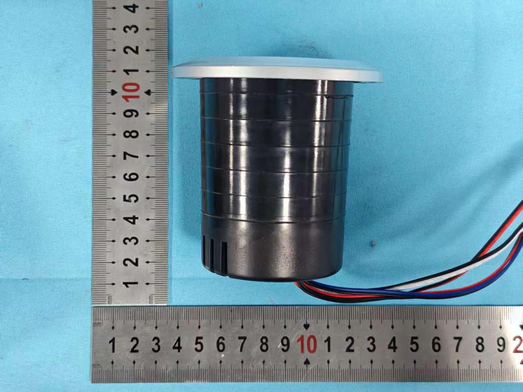 Bluetooth speaker - FCC ID 2BGYK-LKS028C - Dong Guan City Luckking Electronics Co.,Ltd (2)