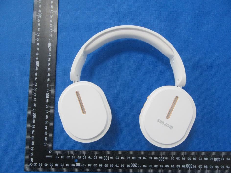 Bluetooth headset - FCC ID 2BGYL-SJ-0003 - Shenzhen Longsheng Union Technology Co.,Ltd (2)