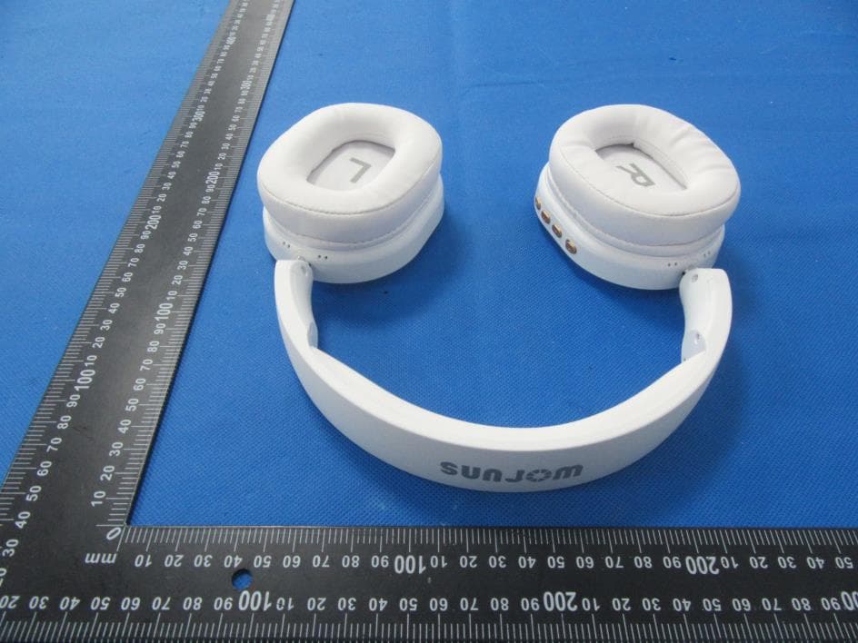 Bluetooth headset - FCC ID 2BGYL-SJ-0003 - Shenzhen Longsheng Union Technology Co.,Ltd (3)
