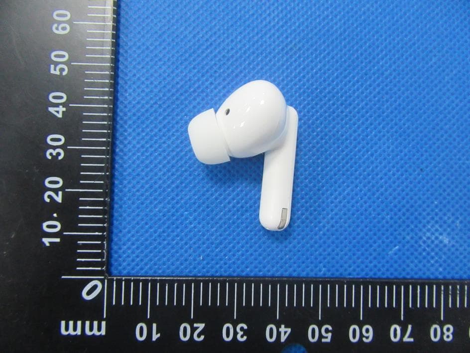 Bluetooth Earbuds - FCC ID 2BGYL-SJ-0004 - Shenzhen Longsheng Union Technology Co.,Ltd (4)