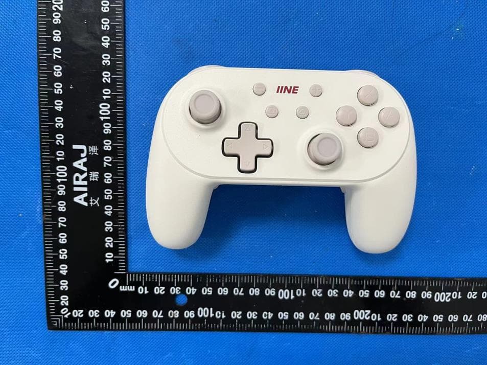 IINE Wireless Controller - FCC ID 2BGZI-L969 - Dongguan Liangzhi Electronic Co., Ltd. (3)