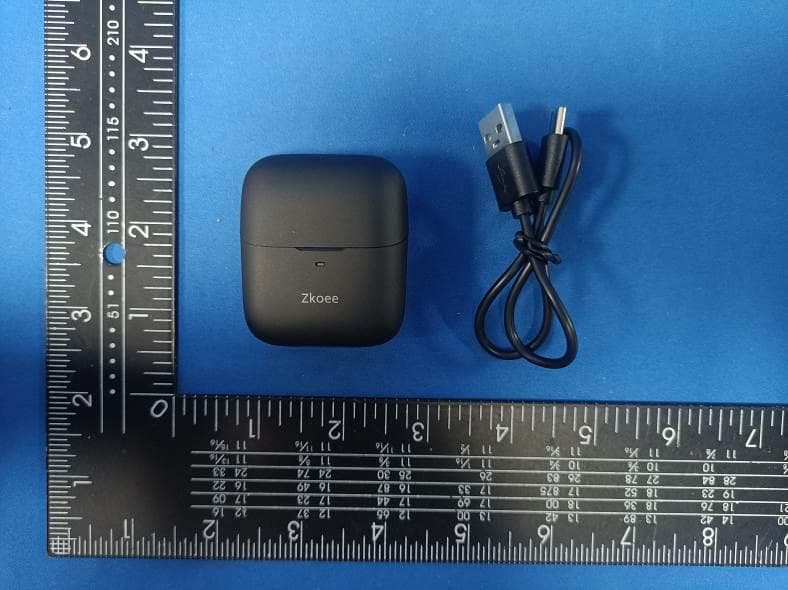TWS - FCC ID 2BGZT-ZKOEEORP01 - Guangzhou Lear Electronics Co., Ltd (3)