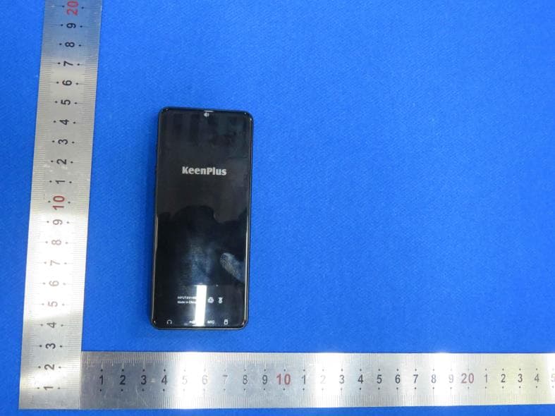 MP3 player - FCC ID 2BH2N-C1SE - DONGGUANSHI PADI DIANZI KEJI YOUXIAN GONGSl (2)