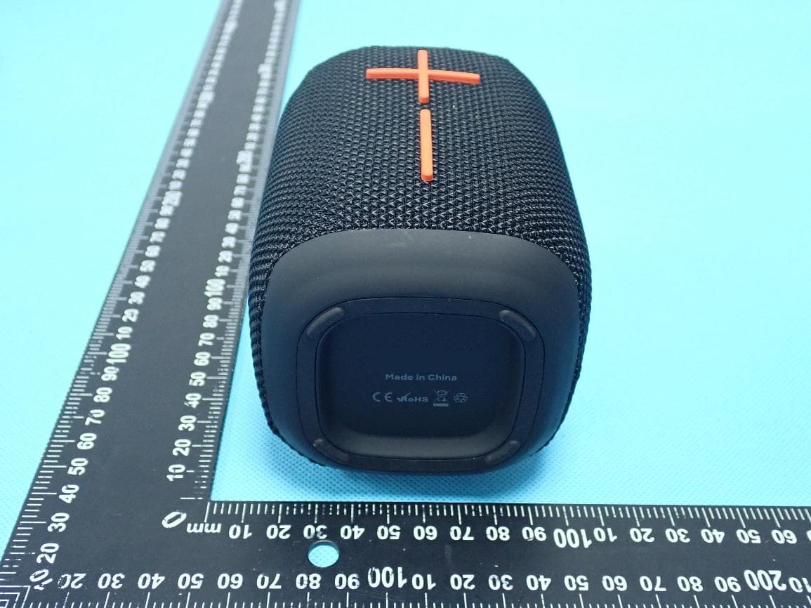 Wireless Speaker - FCC ID 2BH4J-S3700MINI - Dongguan Lingchao Electronic Technology Co., Ltd.