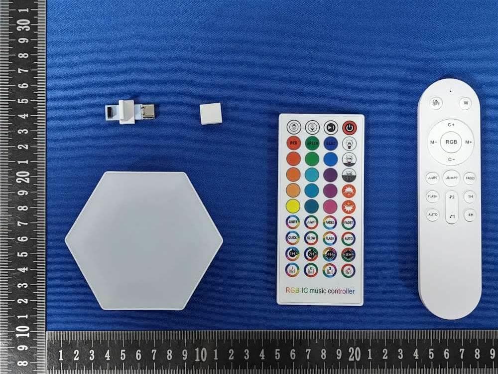 Quantum lamp - FCC ID 2BH53-FPQL01 - Shenzhen Fangpai Electronic Products Co., Ltd.