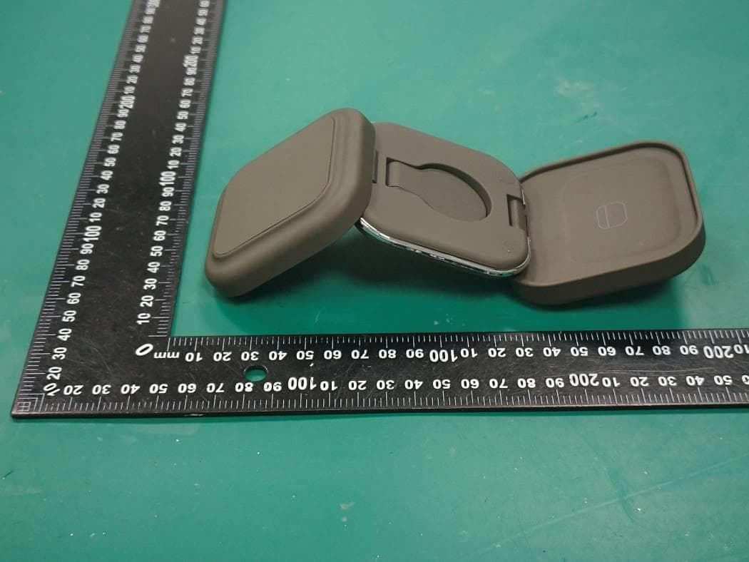 3-in-1 Wireless Charging Station - FCC ID 2BH5P-QIS21 - Shenzhen Frageway Technology Co.,Ltd (4)