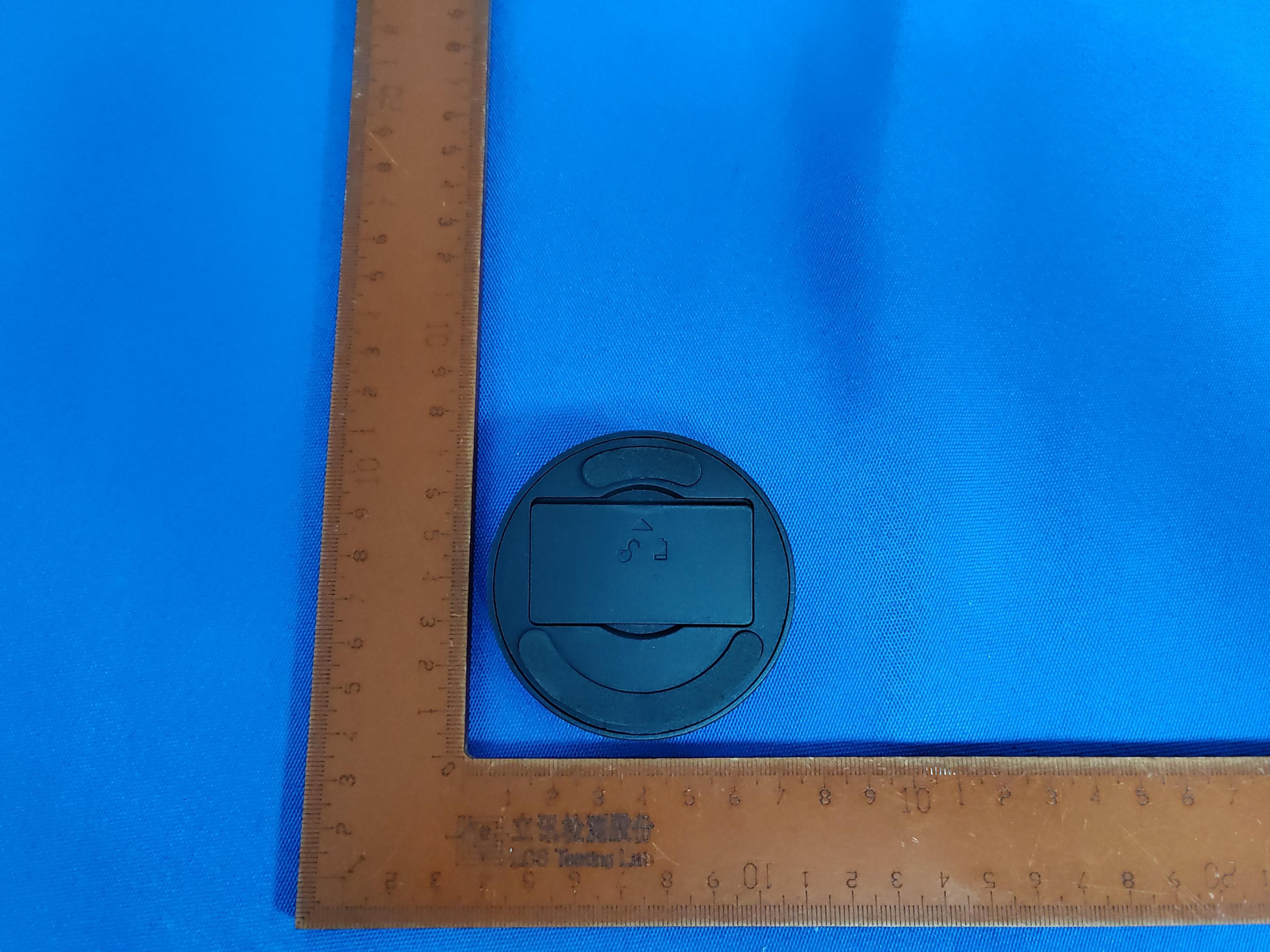 LED desk lamp - FCC ID 2BH67-MT-615 - Shenzhen Yihongdeng Technology Co., Ltd. (3)