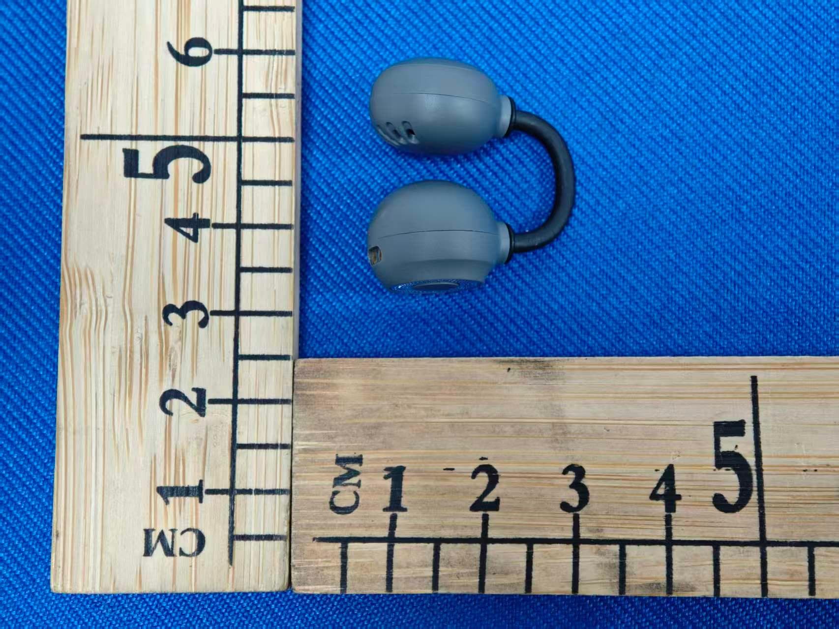 Clip On Earbuds - FCC ID 2BH6R-2690-PB - shenzhenshijianyoupinshangkejiyouxiangongsi (2)