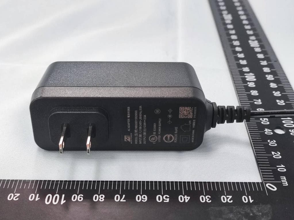 BE9300 Tri-Band Wi-Fi 7 Router - FCC ID 2BH7FBE550V2 - TP-Link Systems Inc. (4)