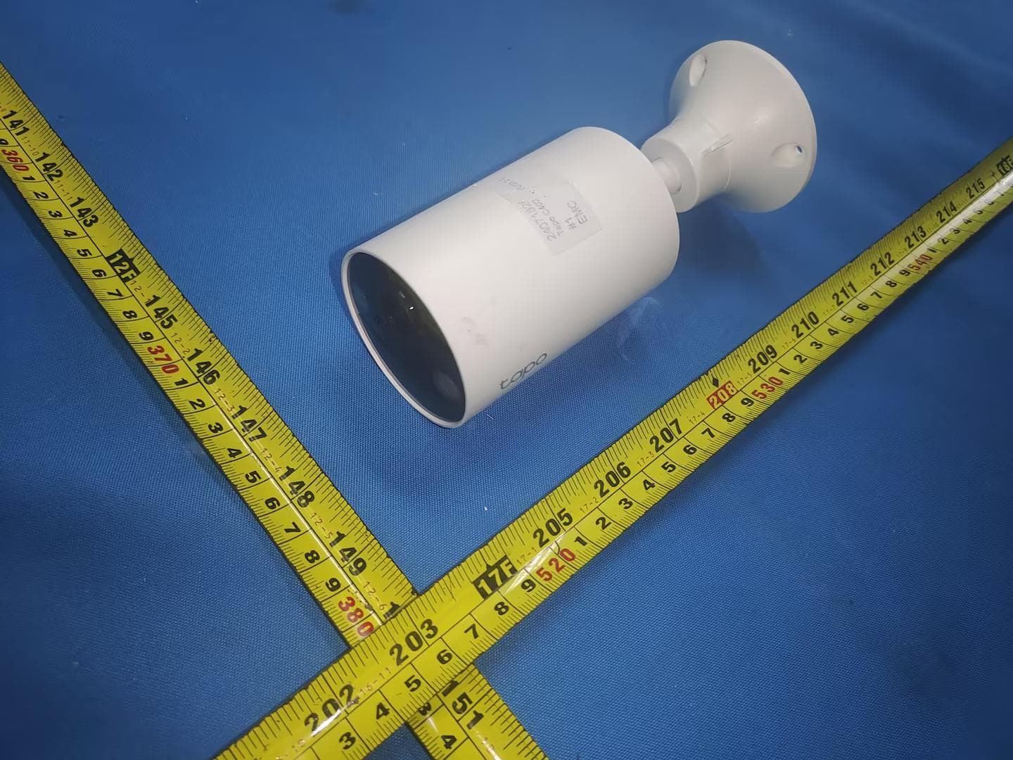 1)Battery-Powered Outdoor Security Camera 2)Wire-Free Indoor/Outdoor Security Camera - FCC ID 2BH7FC410V2 - TP-Link Systems Inc.
