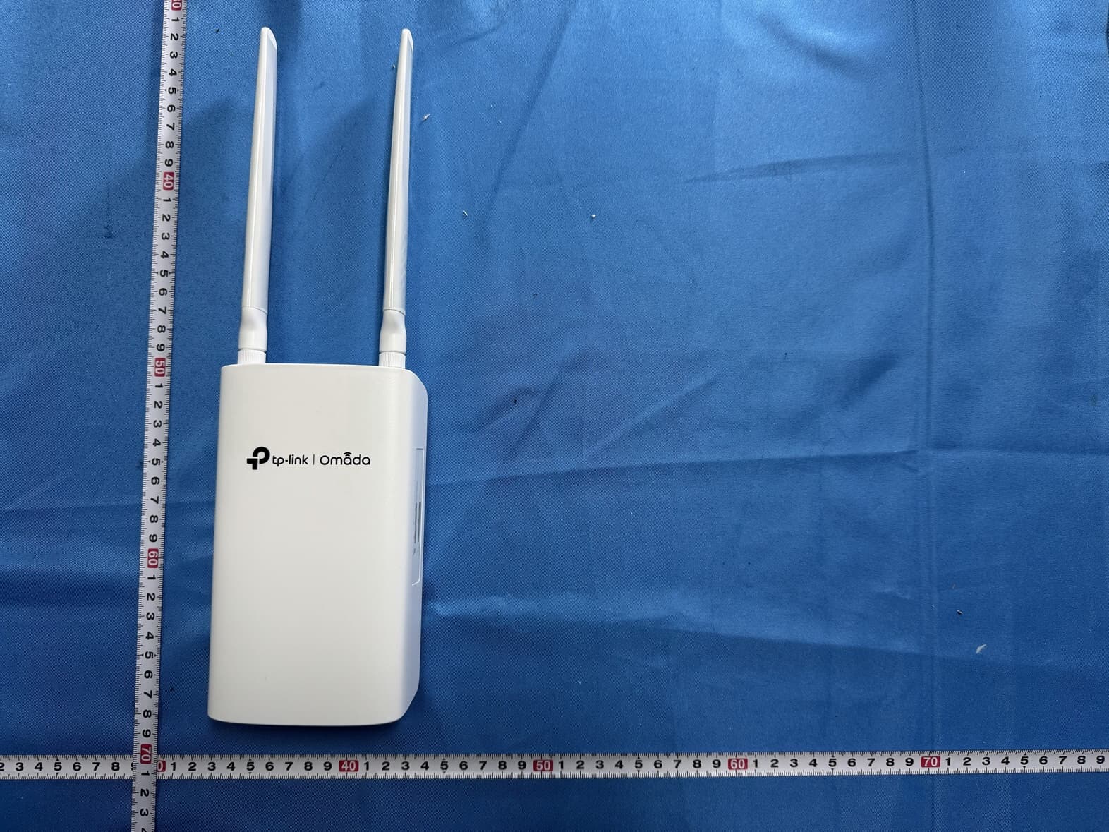 4G+Cat6 AX3000 Outdoor/Indoor Gateway - FCC ID 2BH7FER703WP4GOD - TP-Link Systems Inc. (3)