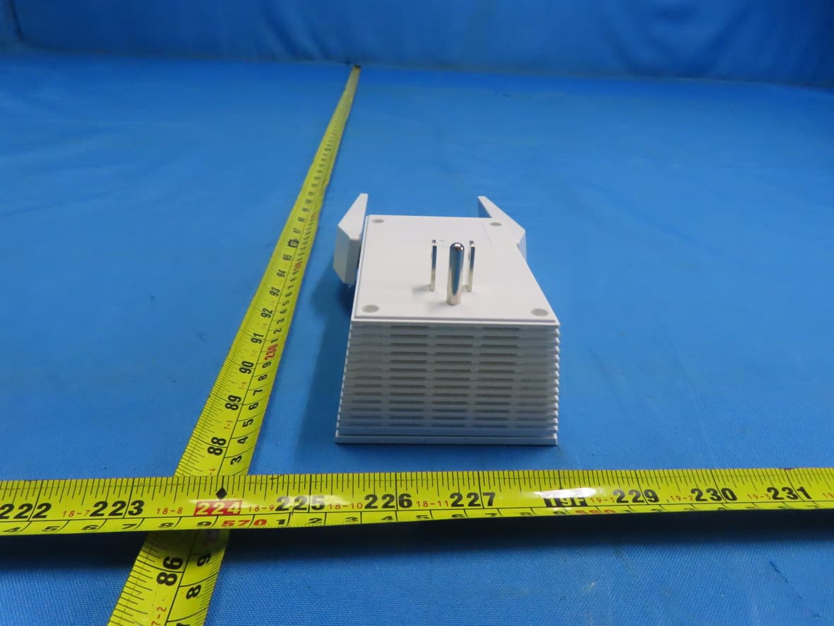 BE3600 Wi-Fi 7 Range Extender - FCC ID 2BH7FRE235BEV2 - TP-Link Systems Inc. (2)