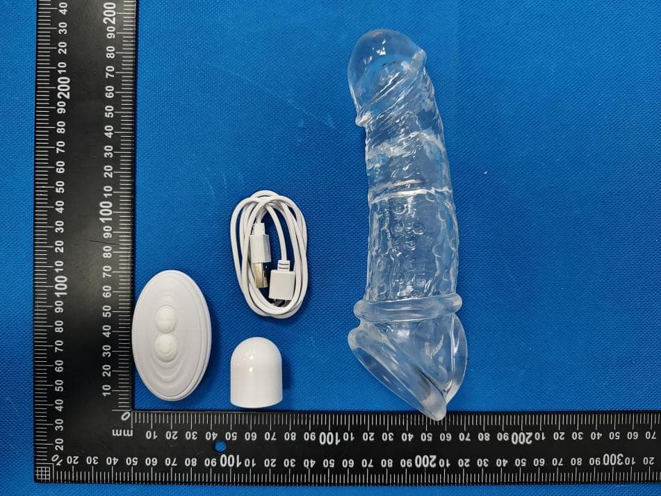 2 Sizes Vibrating Penis Sleeve,Transparent - FCC ID 2BH7N-3879878 - Tim Fook Plastic Products Co., Ltd (2)