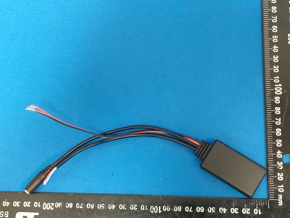 Zan yang  Bluetooth receiver - FCC ID 2BH7O-BT01 - Shenzhen Caichi Technology Co., Ltd (3)