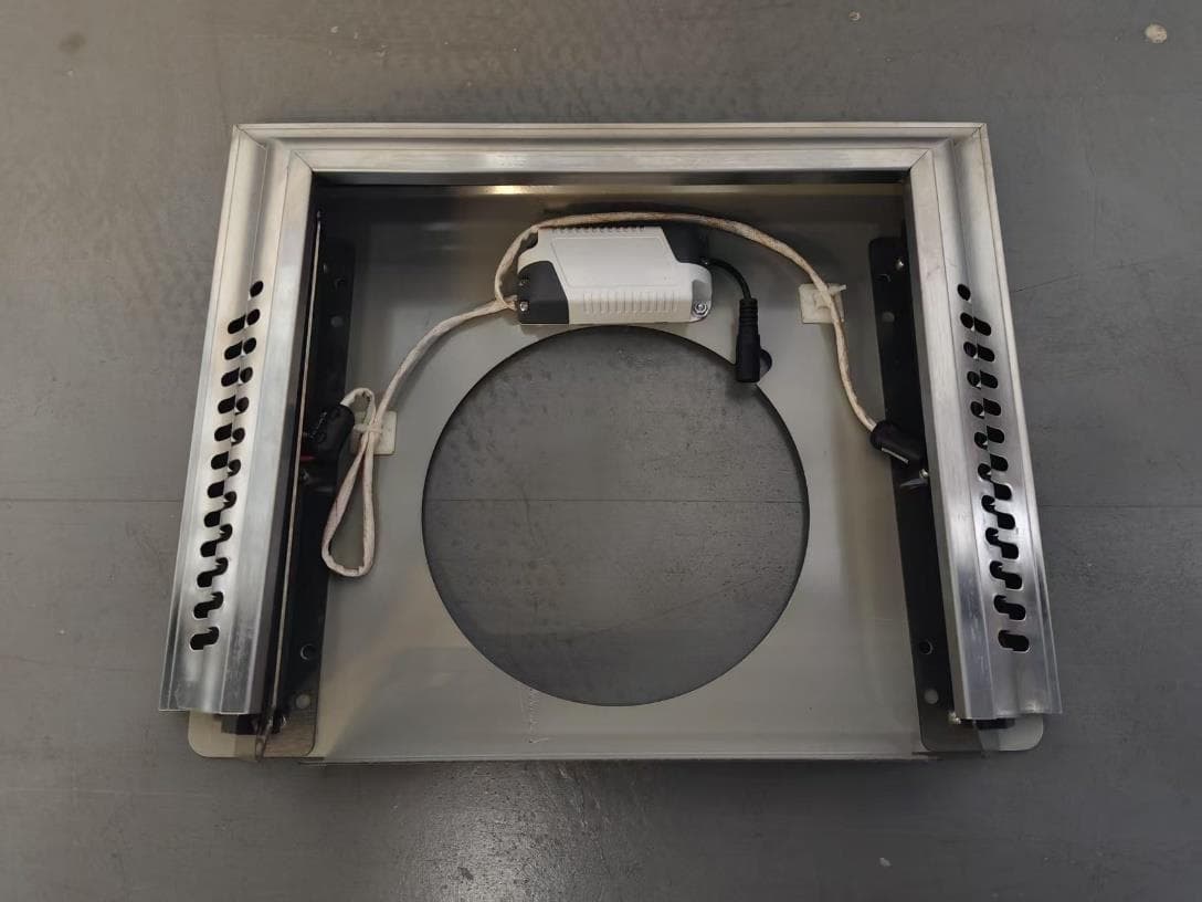Crown Sound - FCC ID 2BH7P-CRNBT - Zhejiang Aisen Electric Appliance Co.Ltd (2)