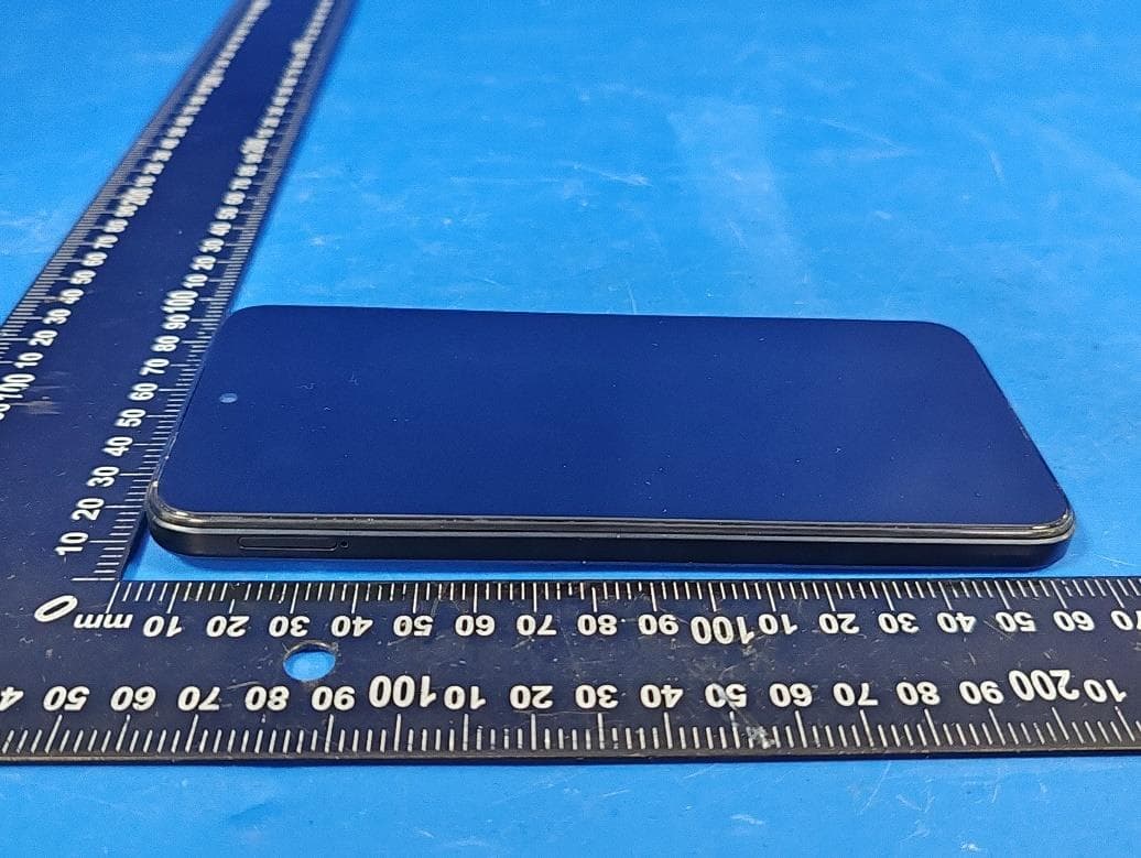 Mobile Phone - FCC ID 2BH83-A1 - FULL TECHNOLOGY TRADE LIMITED (4)
