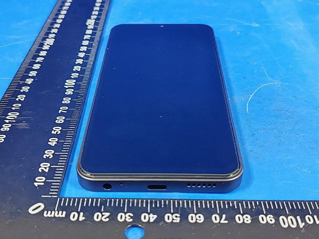 Mobile Phone - FCC ID 2BH83-F1 - FULL TECHNOLOGY TRADE LIMITED (3)