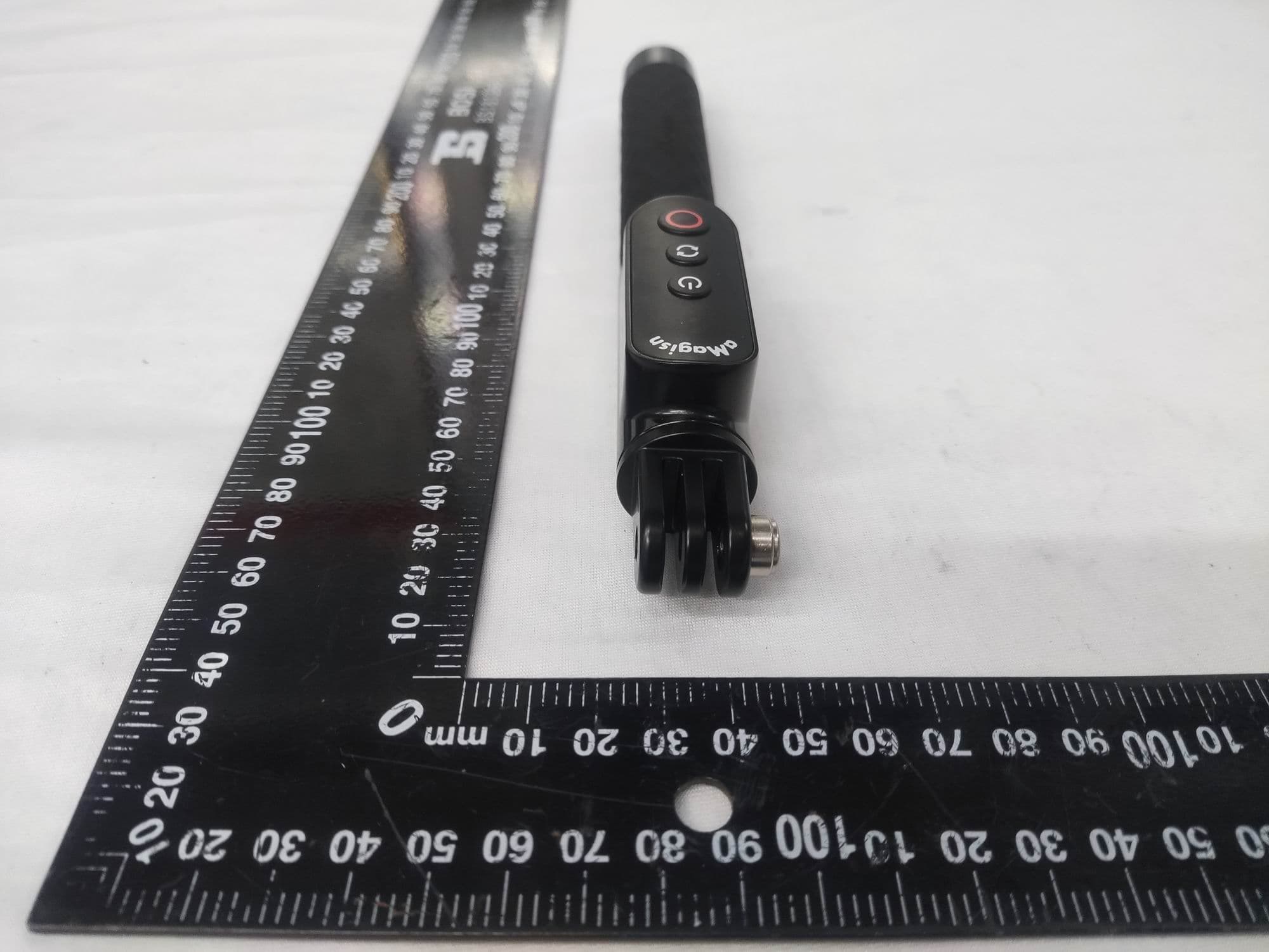 Remote Control Selfie Stick - FCC ID 2BH89-AMRC001A - Shenzhen Mingjing Innovation Technology Co., Ltd. (3)