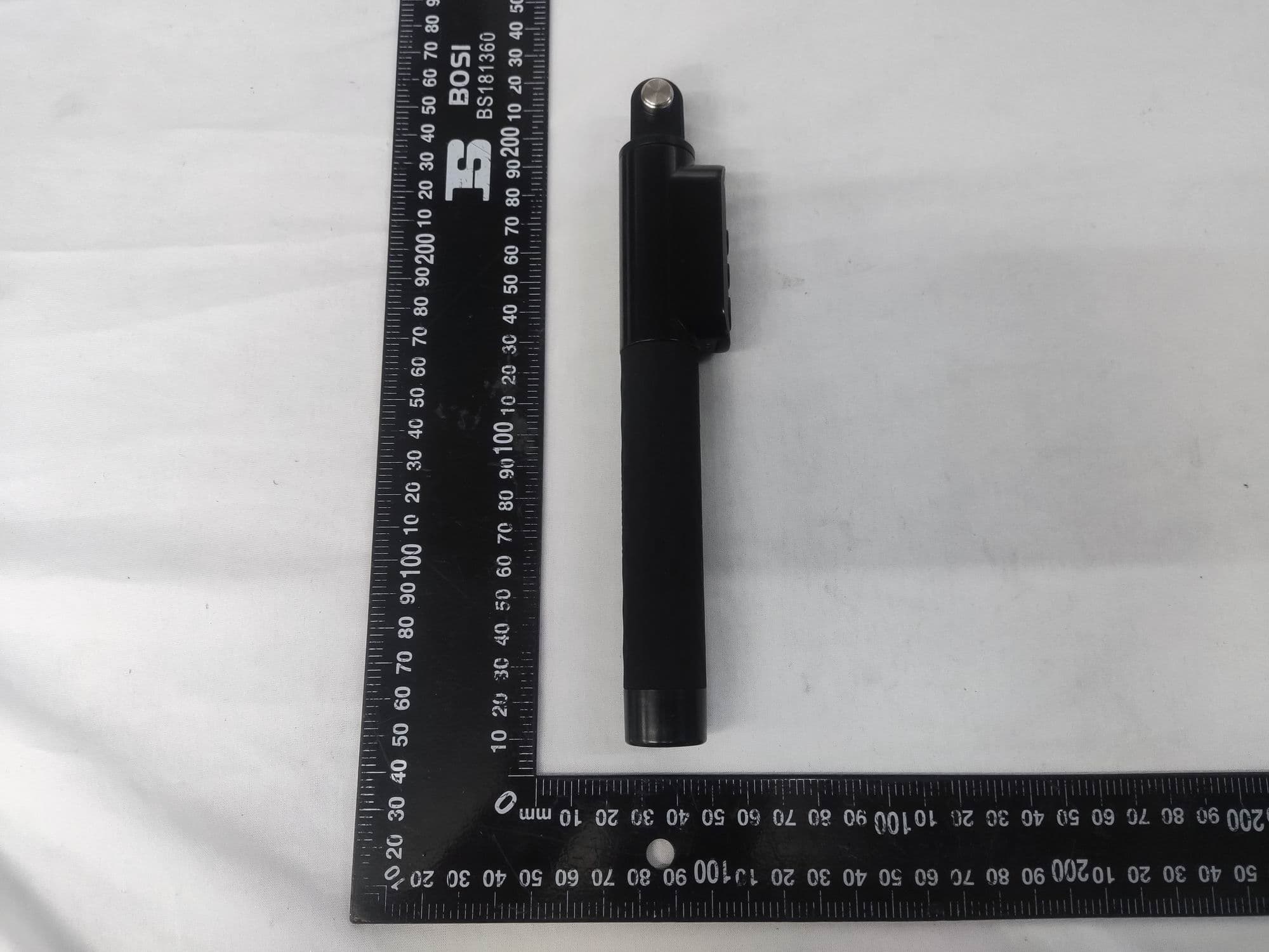 Remote Control Selfie Stick - FCC ID 2BH89-AMRC001A - Shenzhen Mingjing Innovation Technology Co., Ltd. (2)