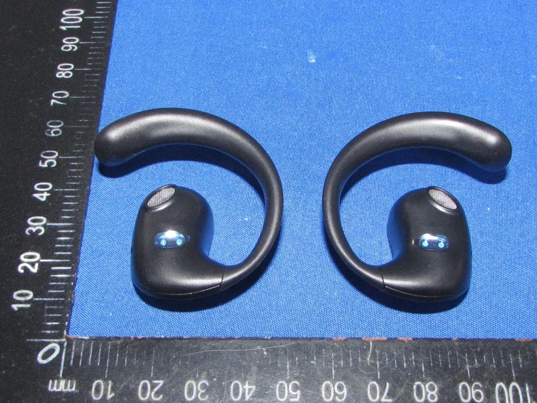 Bluetooth Headset - FCC ID 2BH8I-JR07 - Shenzhen Yuan Xiu trading Co., LTD (2)