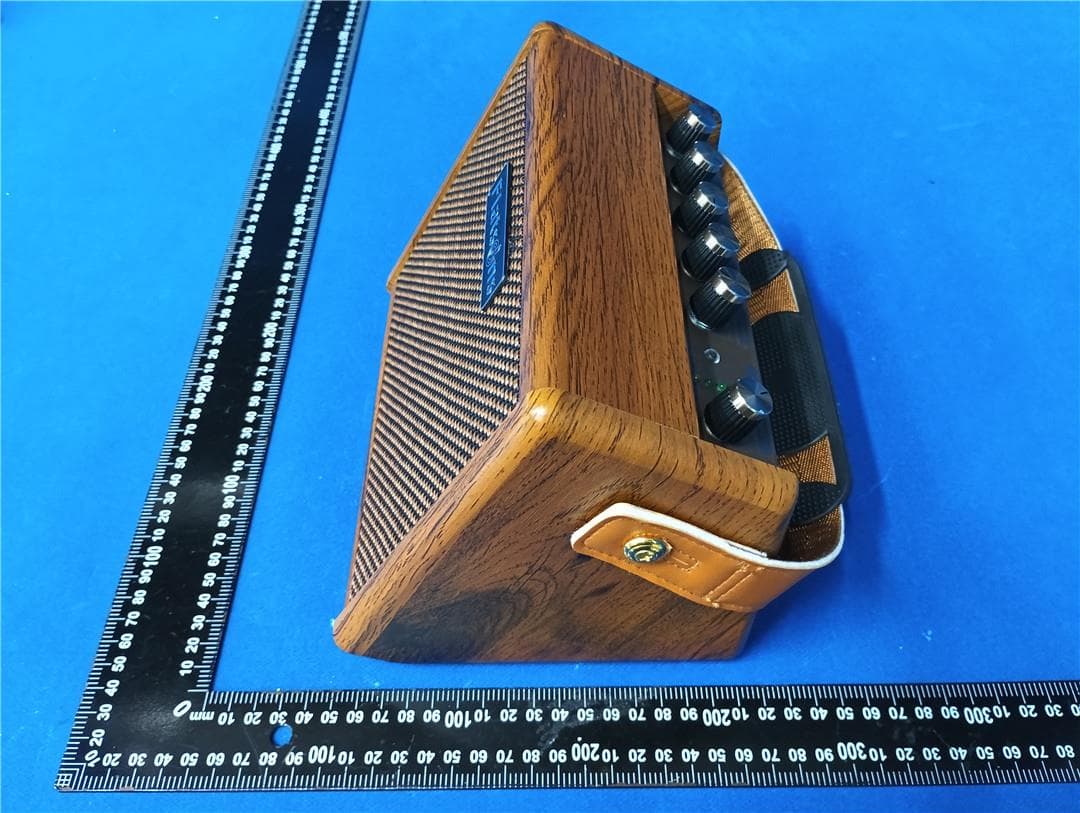 Guitar Amplifier - FCC ID 2BHAE-CRUSH20 - Shenzhen Flanger Musical Instruments Co., Limited (4)