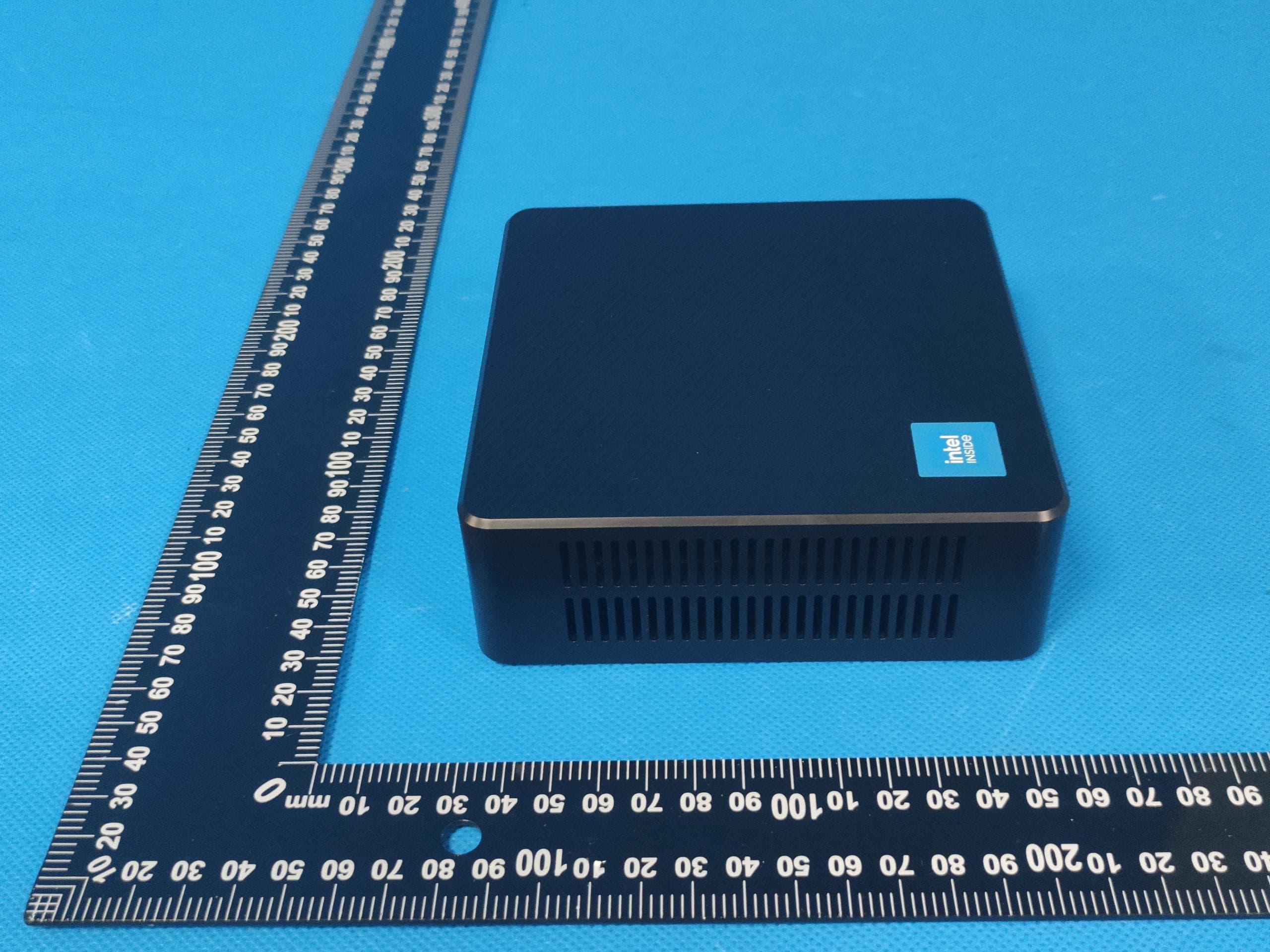 Mini PC - FCC ID 2BHAF-BLMP20 - South Holdings Technology Co.,Limited